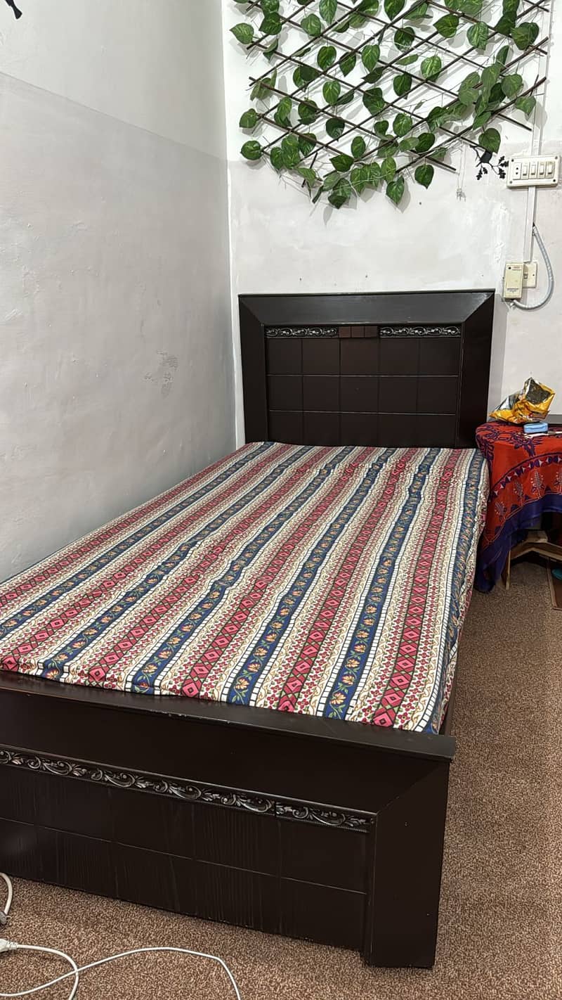 2 single beds for sale 1