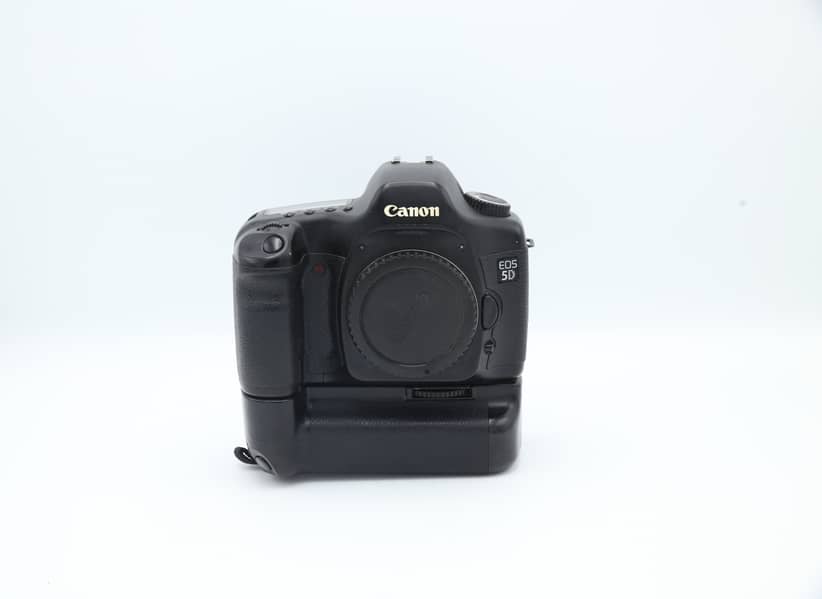 Canon EOS 5D Mark I – Excellent Condition 4