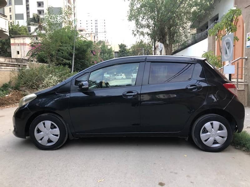 Toyota Vitz 2014/17 F 4