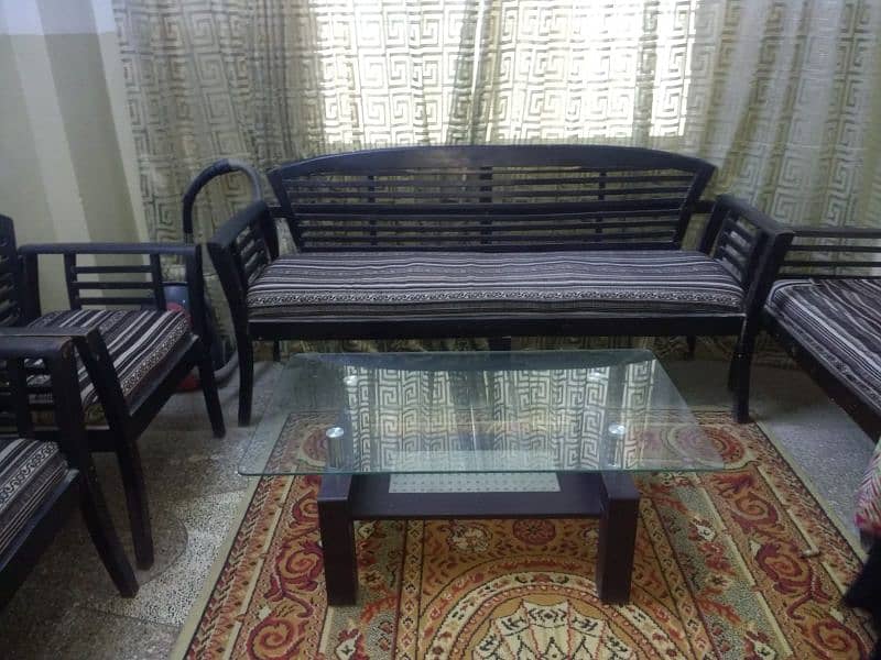 Fancy 8 sitter wooden sofa set with center table 3