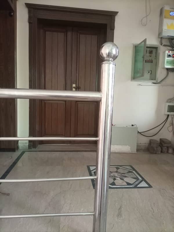 10 Marla upper portion for rent in Johar town for Family and female vip portion 9