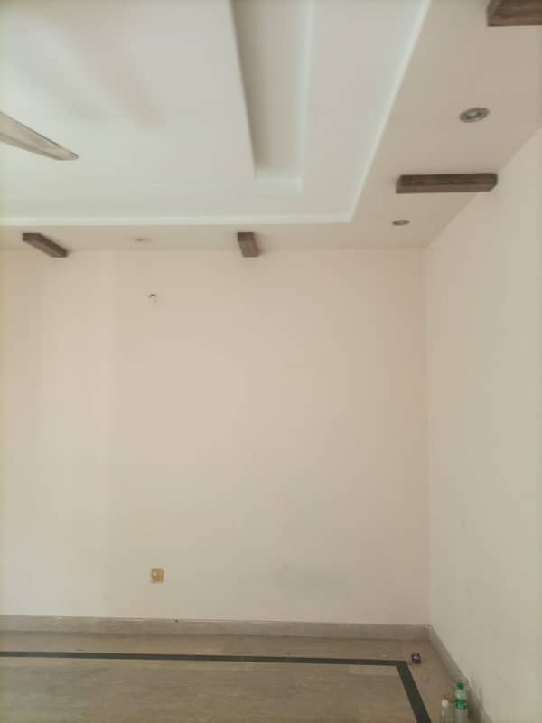 10 Marla upper portion for rent in Johar town for Family and female vip portion 22