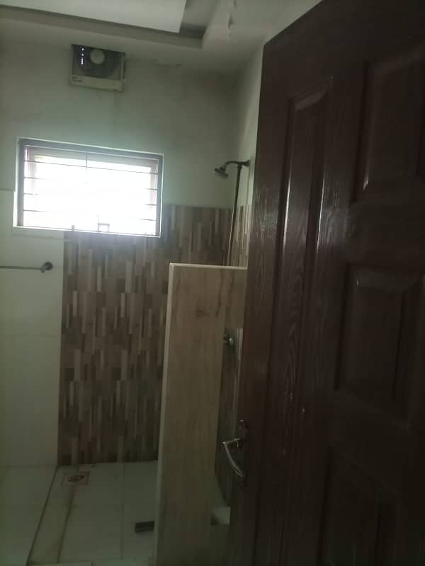 10 Marla upper portion for rent in Johar town for Family and female vip portion 24