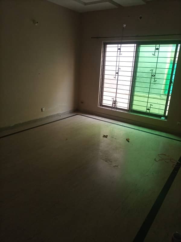 10 Marla upper portion for rent in Johar town for Family and female vip portion 25