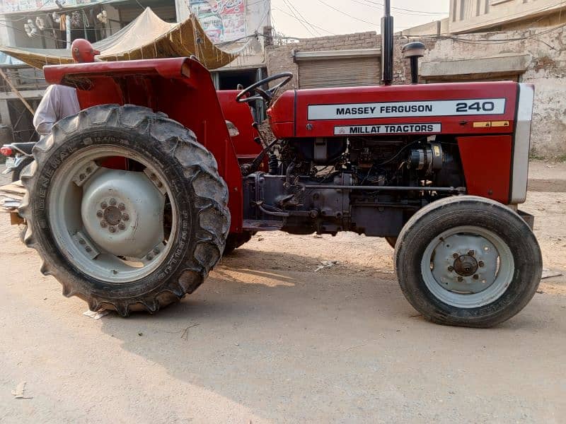 Messi 240 Tractor 2012 Model 5