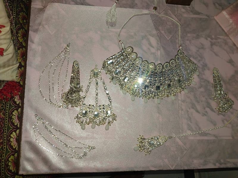 one time used bridal jewellery set complete 1