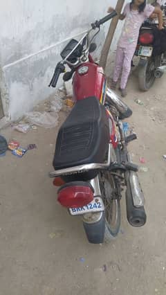 HONDA 125 bahawalpur number 0#3#0#0#2#0#6#5#8#3#2