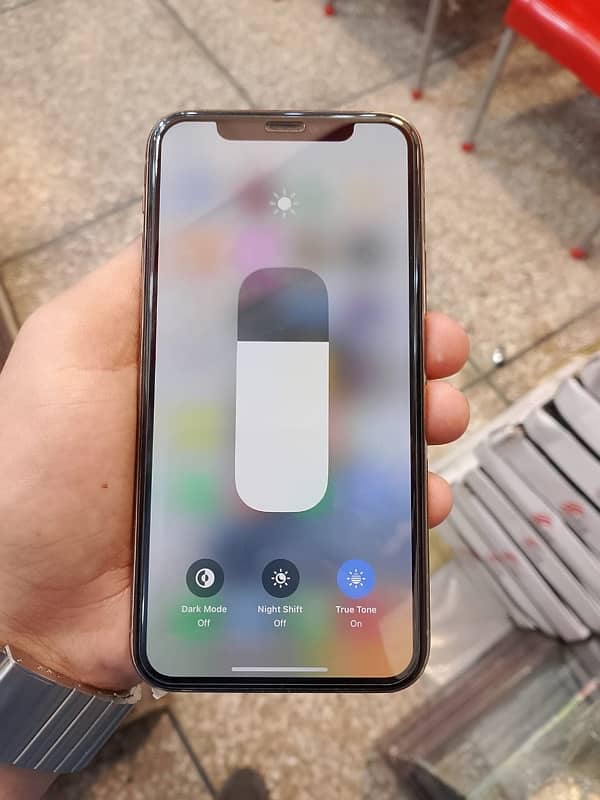 iPhone 11 pro 1