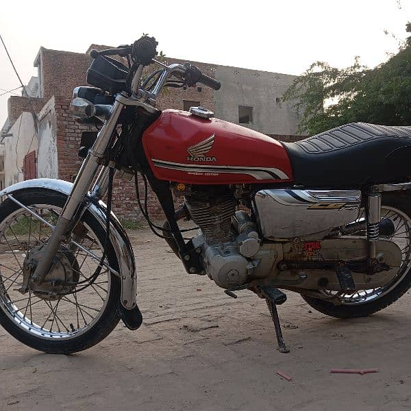 Honda 125 special edition 3