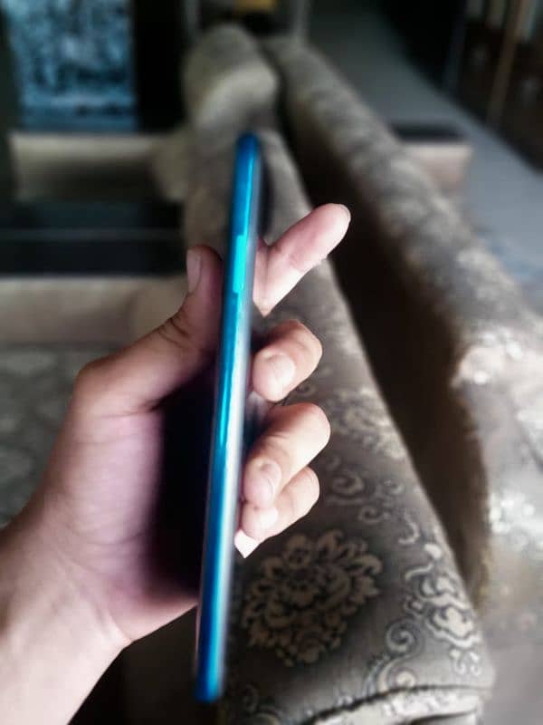 Xiaomi redmi note 9s 4