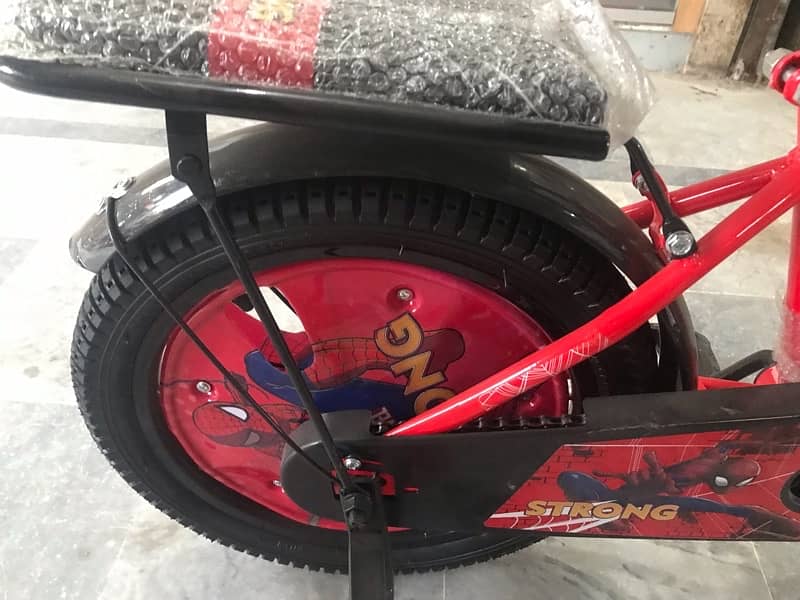 kids cycle 16inches spiderman imported 2