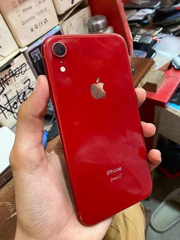 iphone xr 4