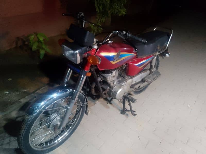 I am selling 125 bike 4