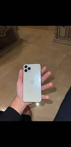 iphone 11 pro non pta whatapp pay rabta karain