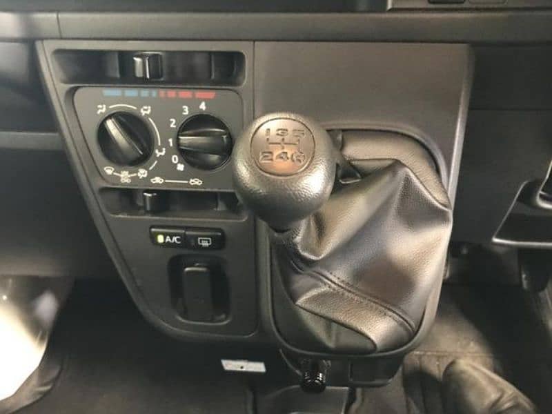 2019,2024 Daihatsu Hijet Manual PA (Subaru) 3.5 grad auction sheet 5