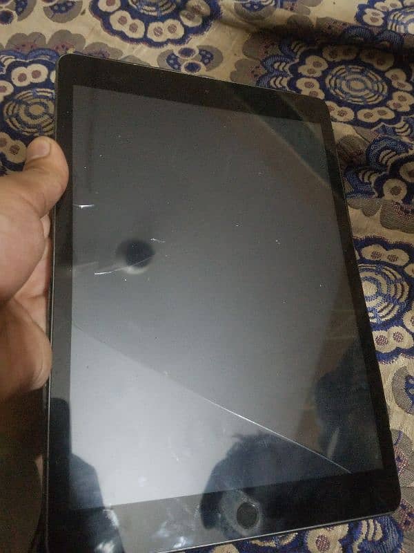 Apple ipad (9th generation) 3