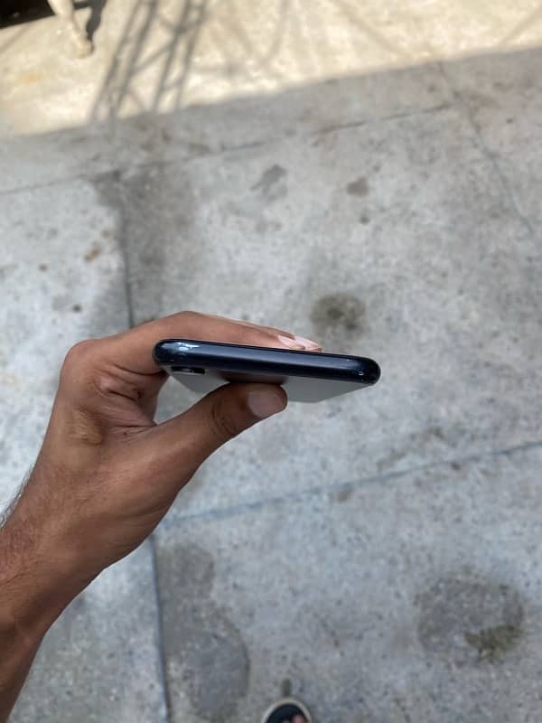 iphone xr all ok iOS 18 9