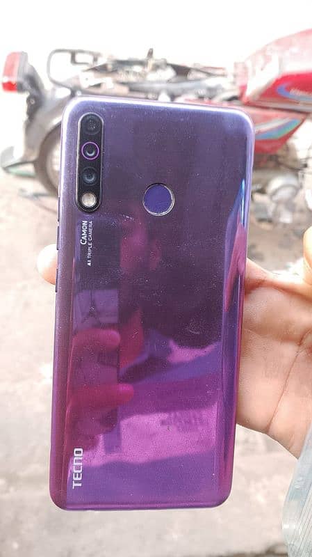 tecno canon 12 4/64 GB urgent sale 5