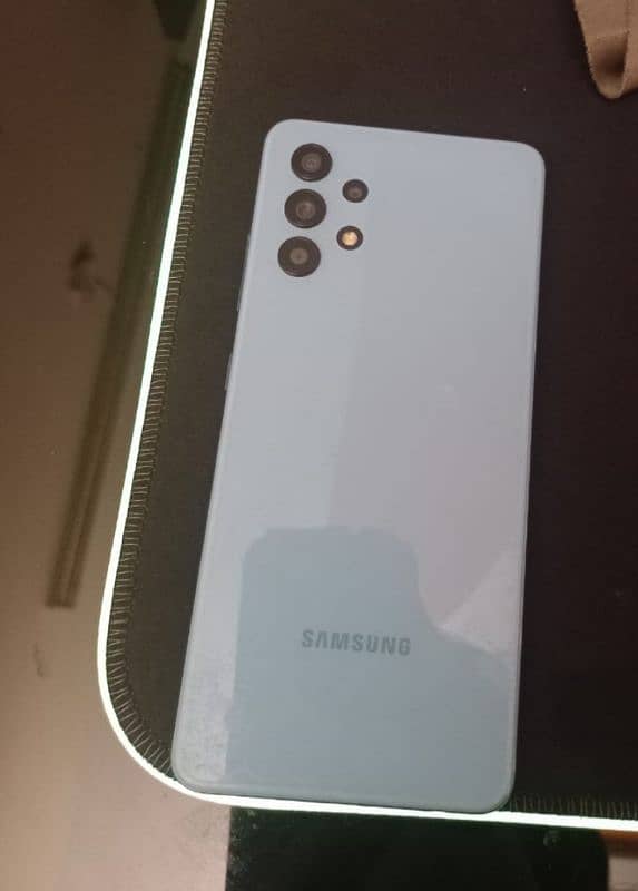 SAMSUNG A32 6 128GB 6