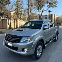 Toyota Hilux 2014 UK