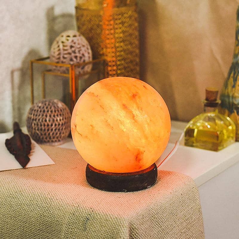 Himalayan salt lamp side table lamp pink salt lamp origional 0