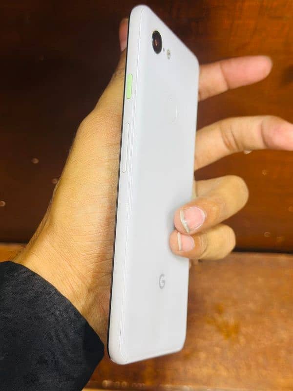 pixel 3 all ok genuine 10by9. 4