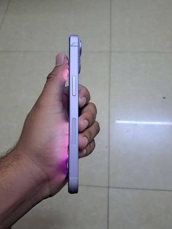 iPhone 14 jV condition 10 by 10 battery health 93 non pta  128 gb 3