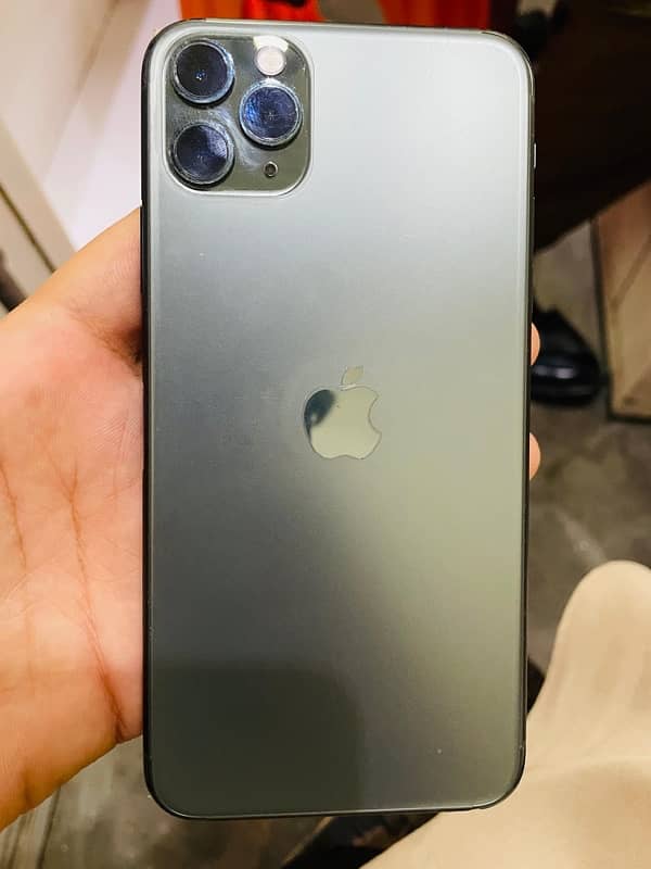 iphone 11pro Max 64 gb 4