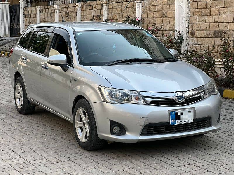 Toyota Corolla Fielder 2014 2