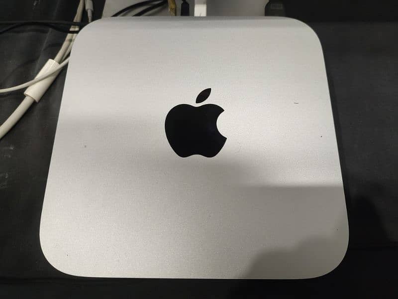 Mac Mini Late 2014 with Apple 27inch 2k Display 3