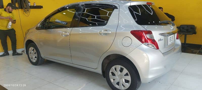 Toyota Vitz 2014 7