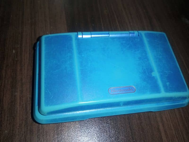 Nintendo Ds Lite And Original Ds 8