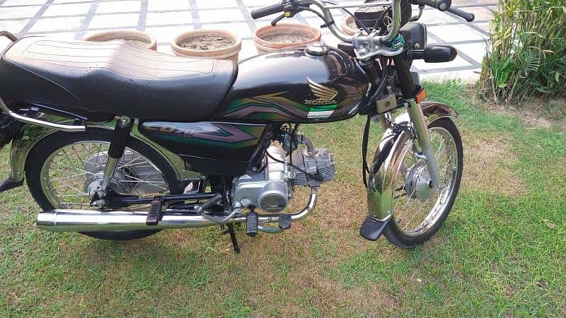 Honda CD 70 BLACK 2023 in Mint Condition 12