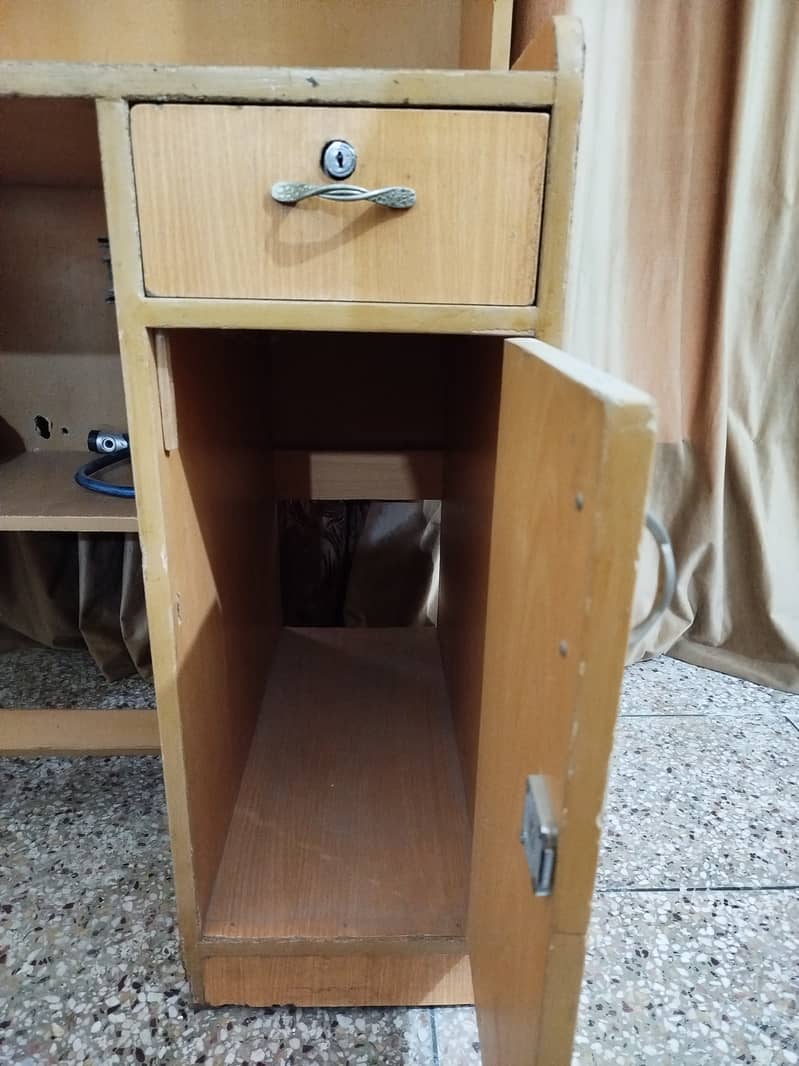 Wooden Computer Table - Multipurpose built 4