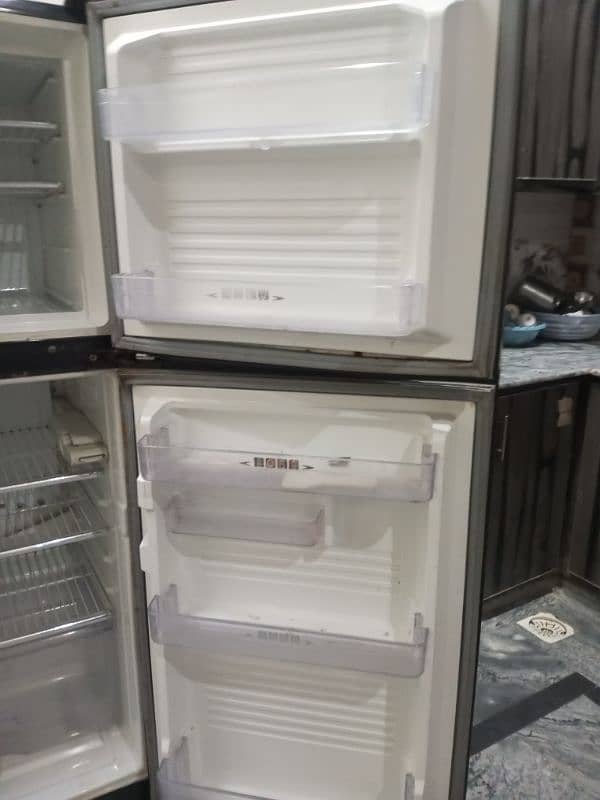 Dawlance inverter refrigerator (03040543282) 5