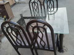 Dinning table for sale