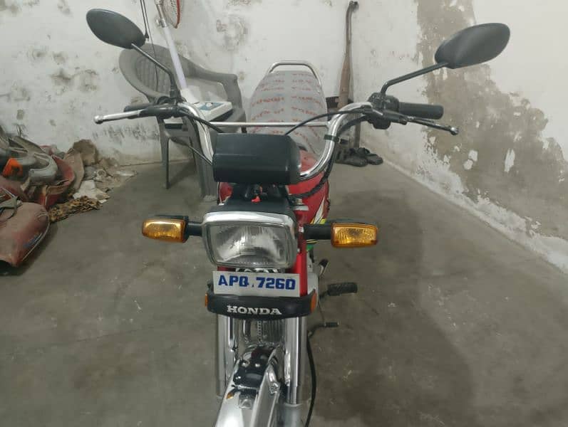 HONDA 70CD 1,25000 5