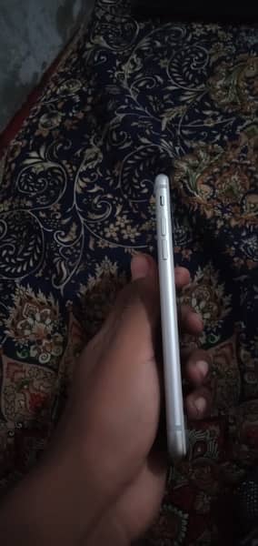 iphone 8 non pta (ecxhange possible) 2