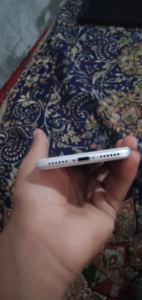 iphone 8 non pta (ecxhange possible) 4