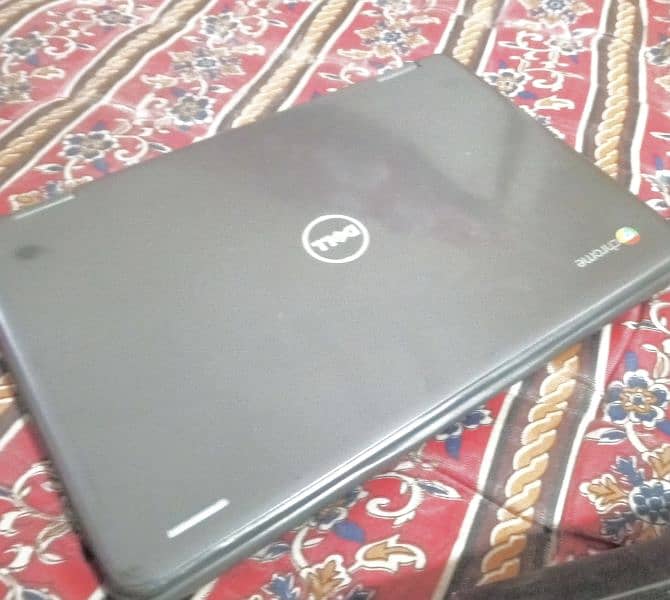 dell Chromebook best conditions 10 by 9 16 gb 5