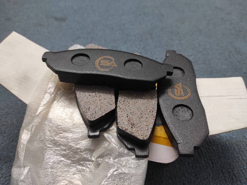 Brake Pads - Excellent Condition (Potential Suzuki Fit 4