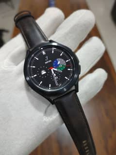 Samsung Galaxy watch 4 Classic 42mm 0