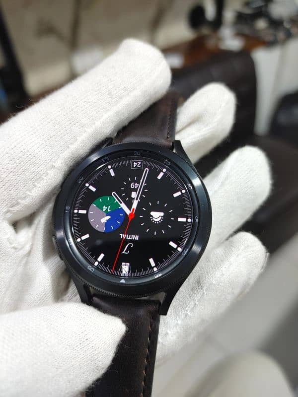 Samsung Galaxy watch 4 Classic 42mm 1