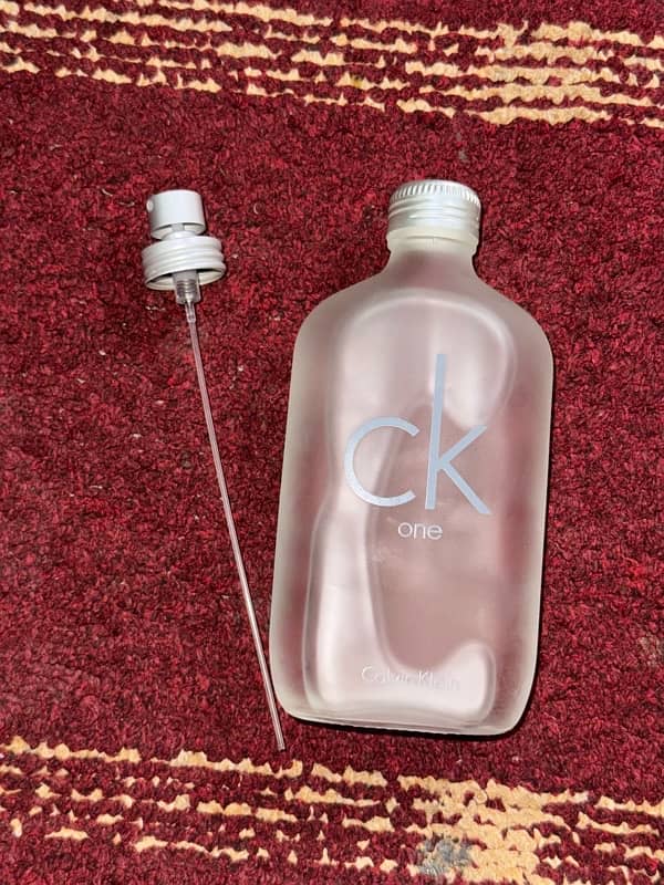 CK one Perfume 200ml bottle. 2