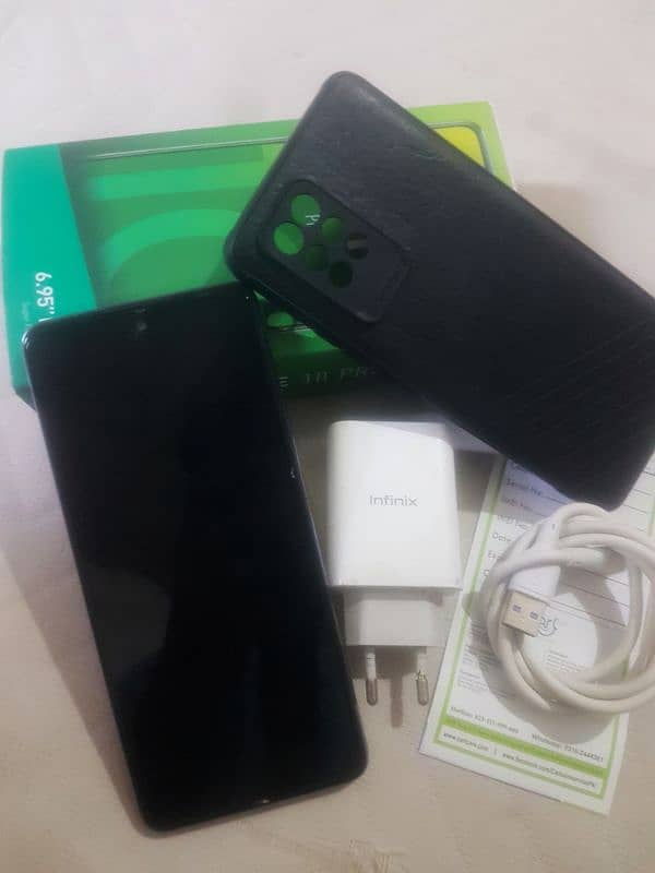 Infinix note 10 pro 8/128gb complete box contact 03190552518 1