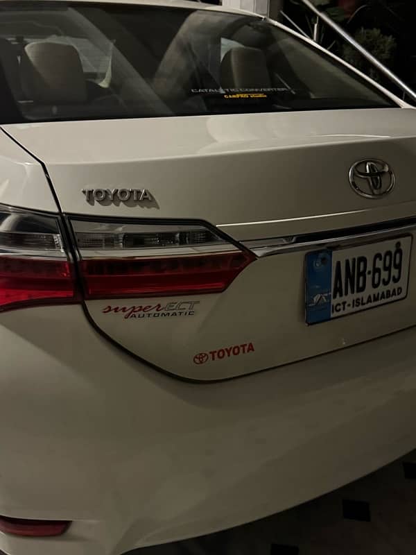 Toyota Corolla GLI 2019 18