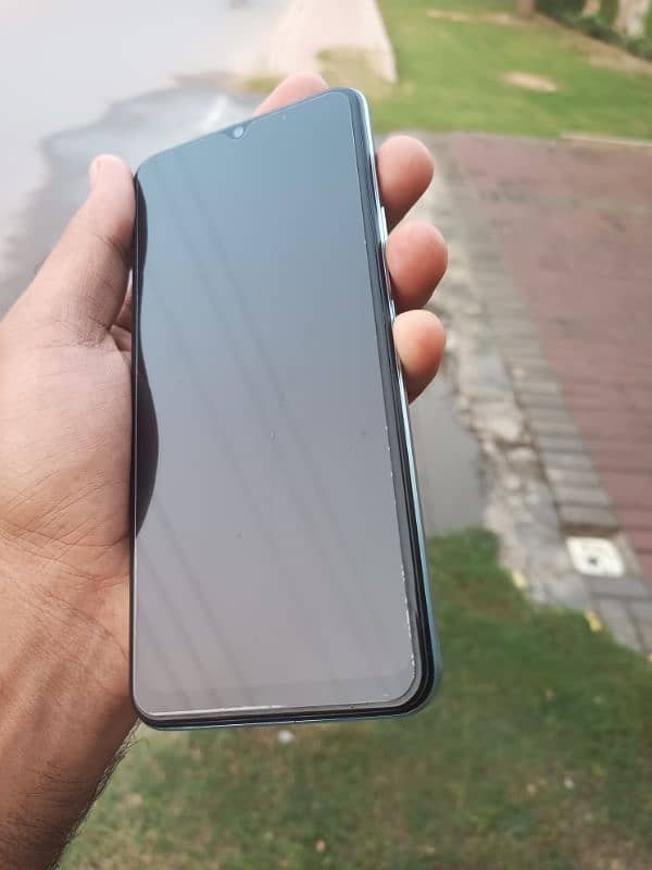 Vivo Y21 6