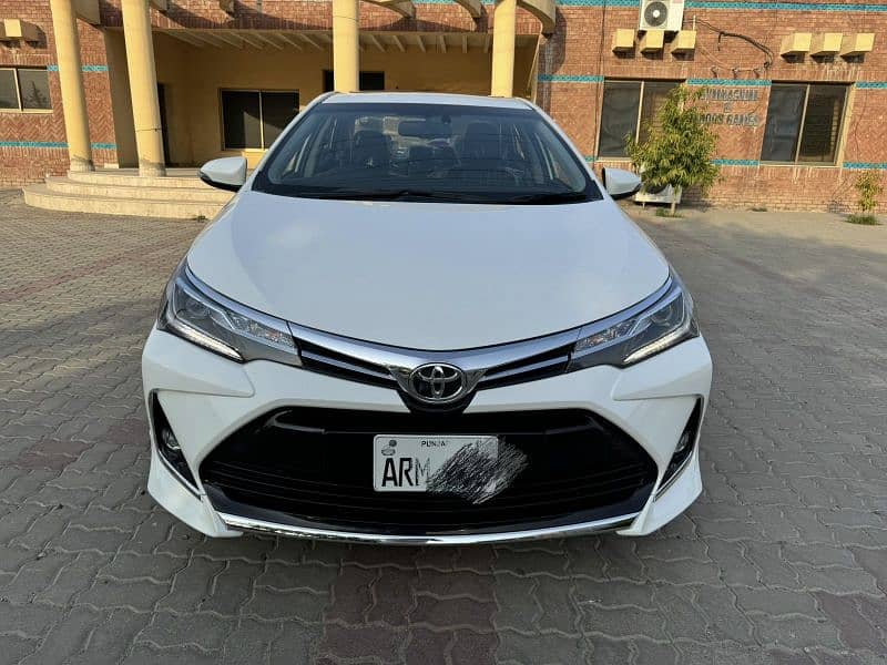 Toyota Altis Grande 2023 5