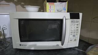 LG Microwave Oven