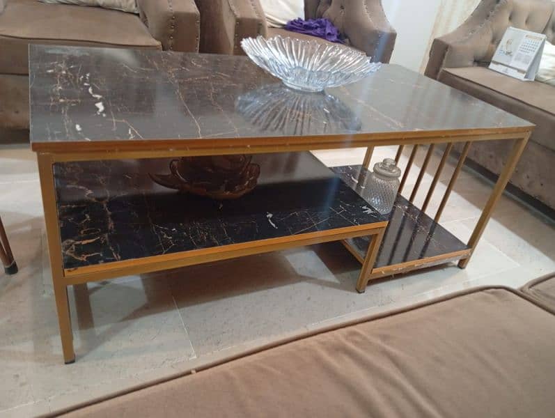 Center table for sale with 2 coffee table 15